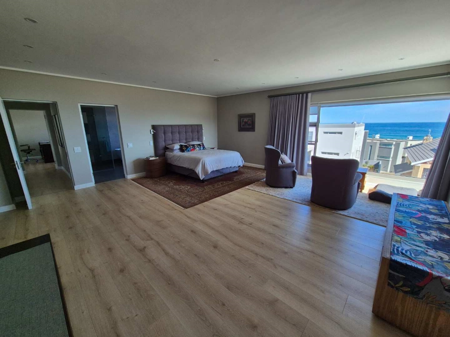 3 Bedroom Property for Sale in Pienaarstrand Western Cape